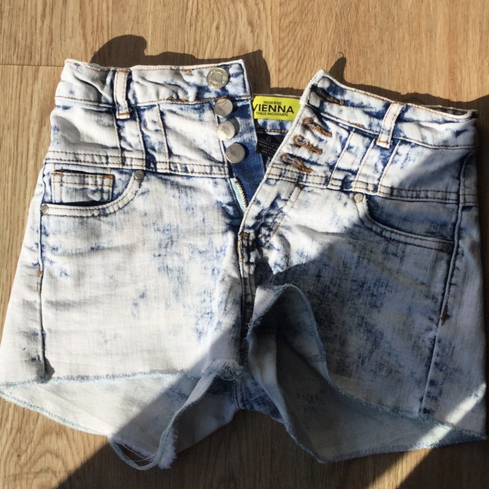 Used vienna shorts